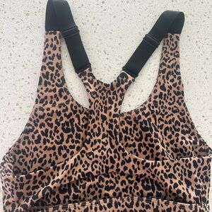 ALLFENIX Leopard Print Sports Bra - super cute - size S brand new buttery soft